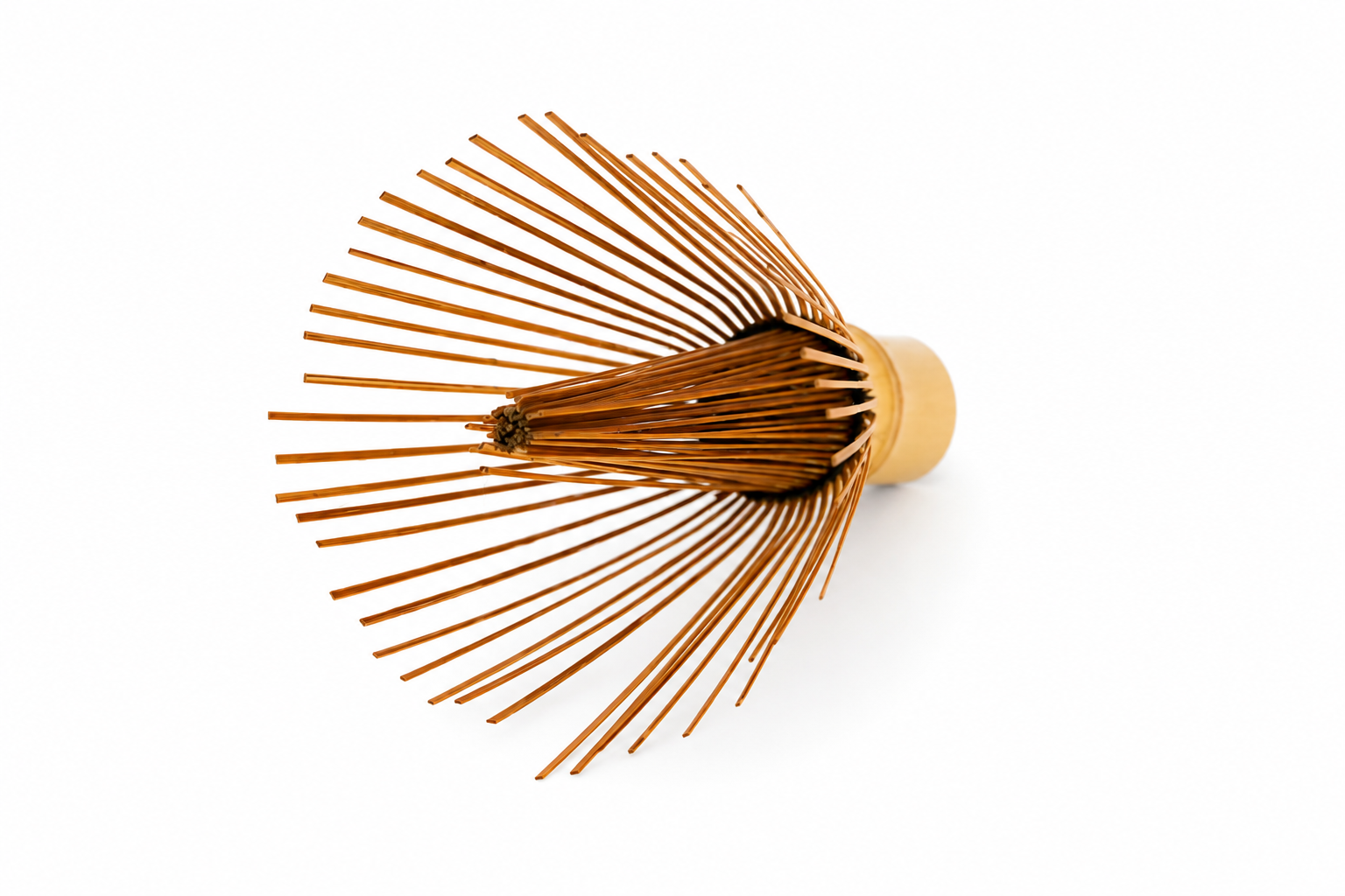 Chasen No. 115 — White Bamboo Wide Whisk, Coarse Straight Tines · Handmade in Nara