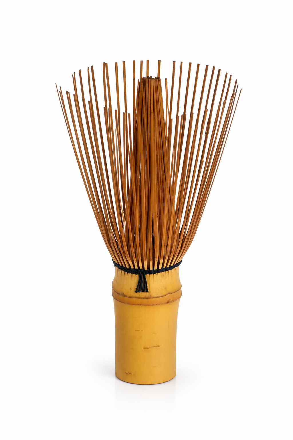 Chasen No. 115 — White Bamboo Wide Whisk, Coarse Straight Tines · Handmade in Nara