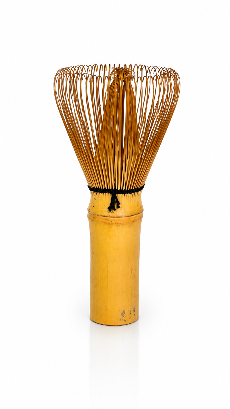 Chasen No. 114 — Fine White Bamboo Whisk, Curled Kazuho · Handmade in Nara