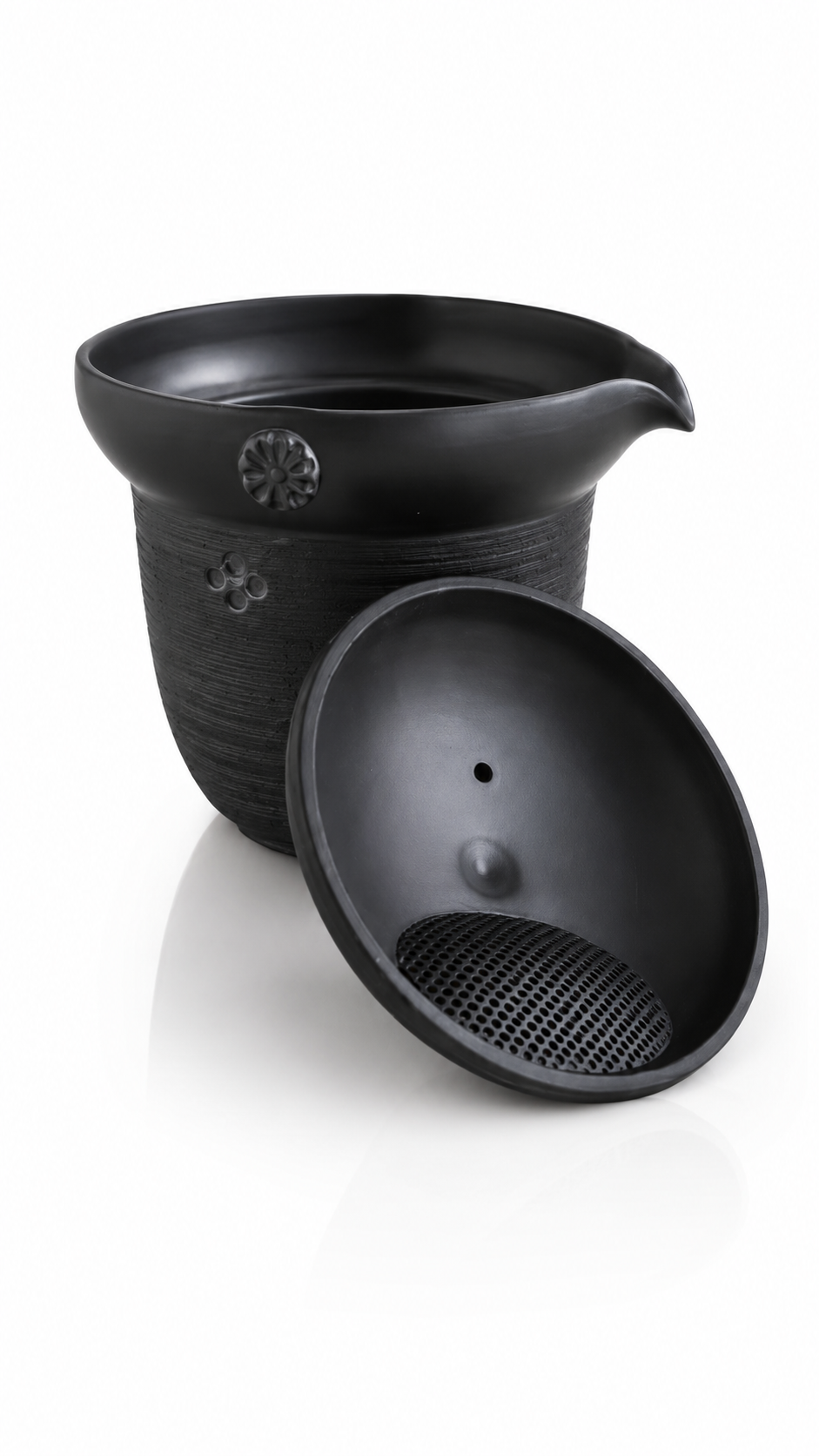 Tenro Black Teapot with Built-in Mesh Filter Lid — Tokoname Kyusu