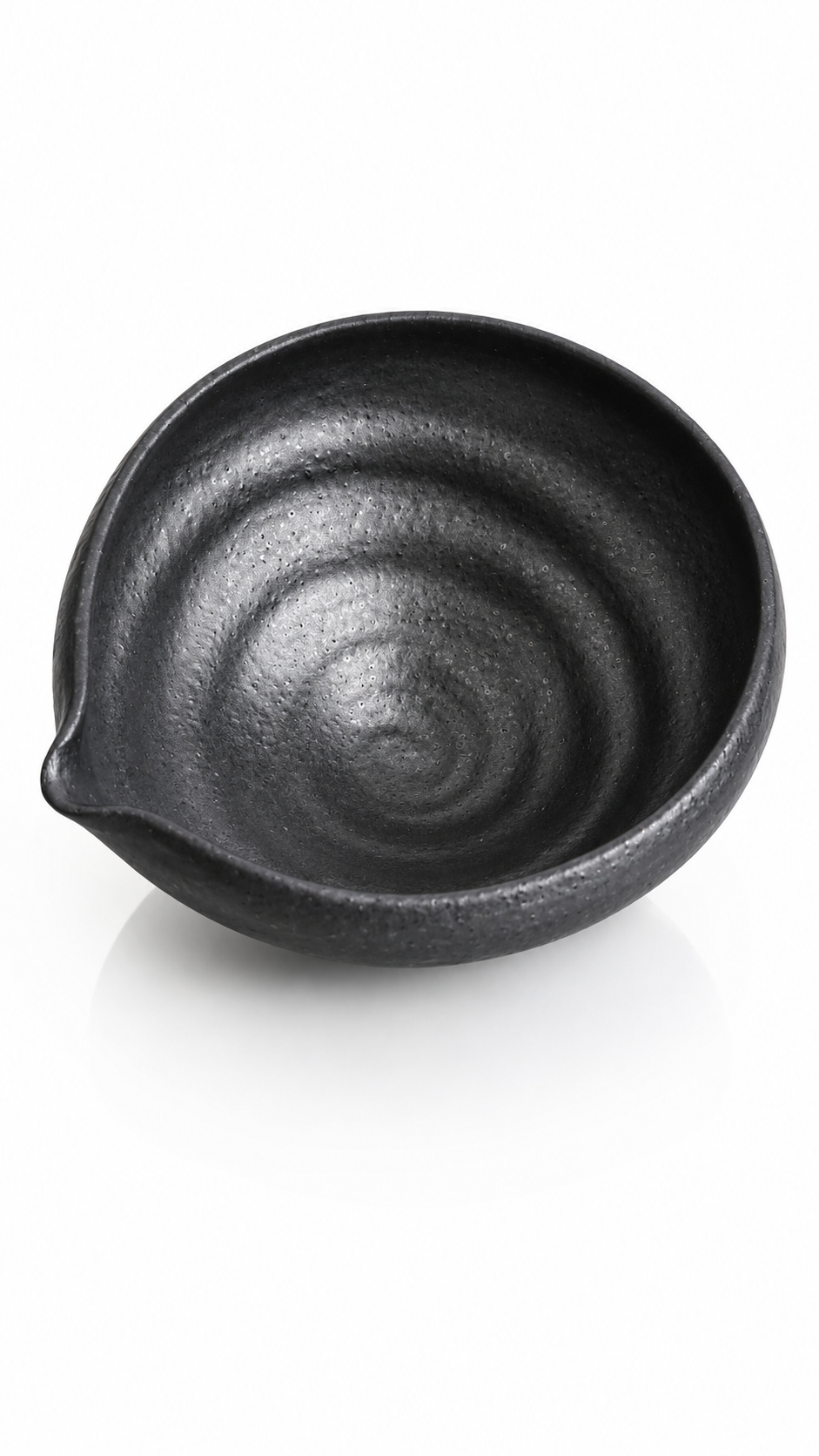 Charcoal Black Matcha Pouring Bowl — Katakuchi