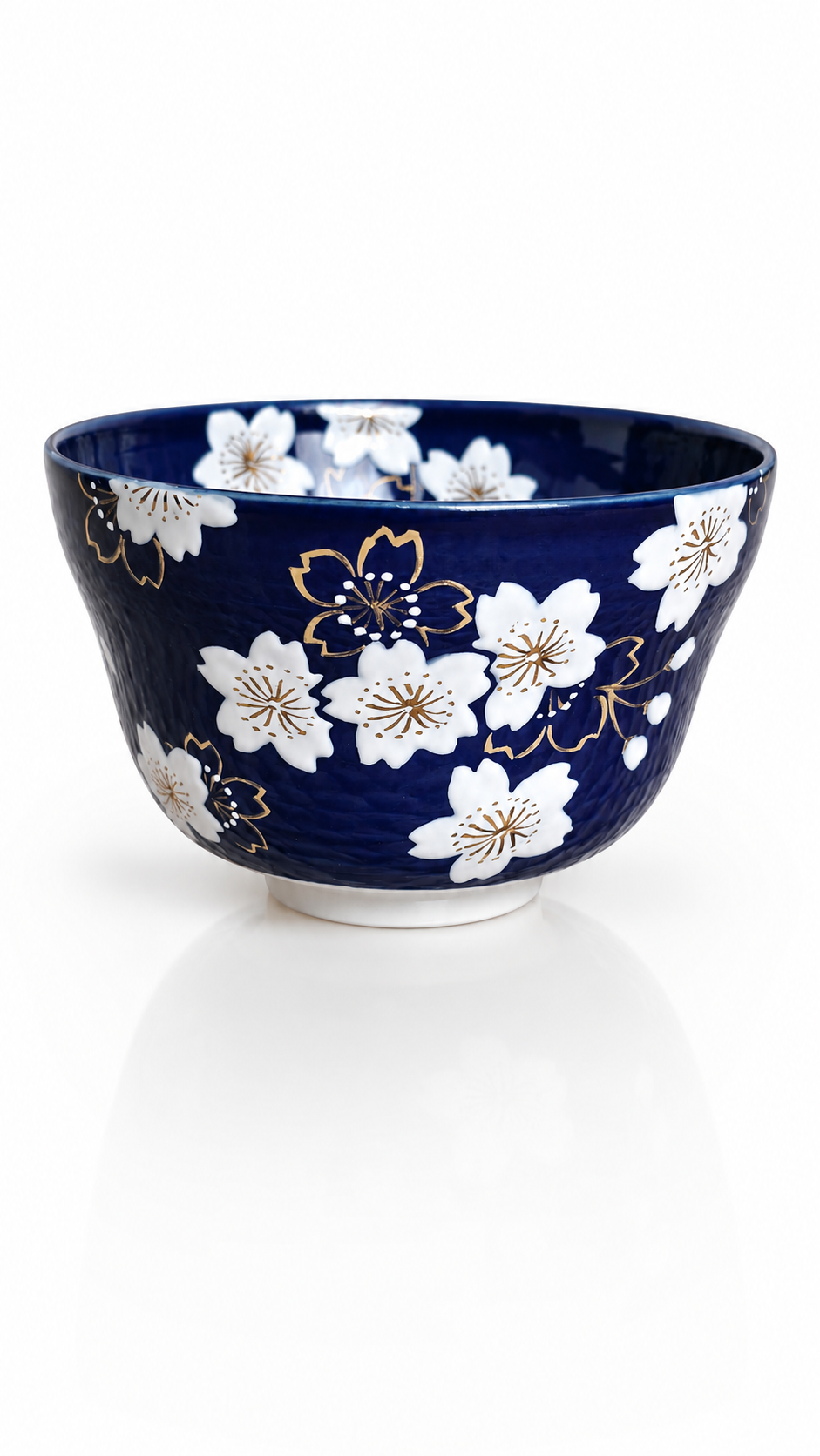 Indigo blue chawan with cherry blossoms
Luxury Japanese pottery for matcha tea
Authentic Kyoto-inspired matcha bowl
