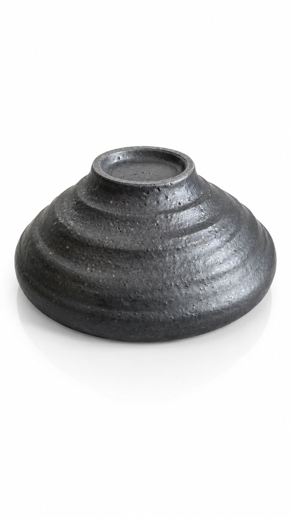 Charcoal Black Matcha Pouring Bowl — Katakuchi