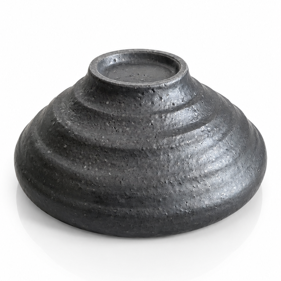 Charcoal Black Matcha Pouring Bowl — Katakuchi