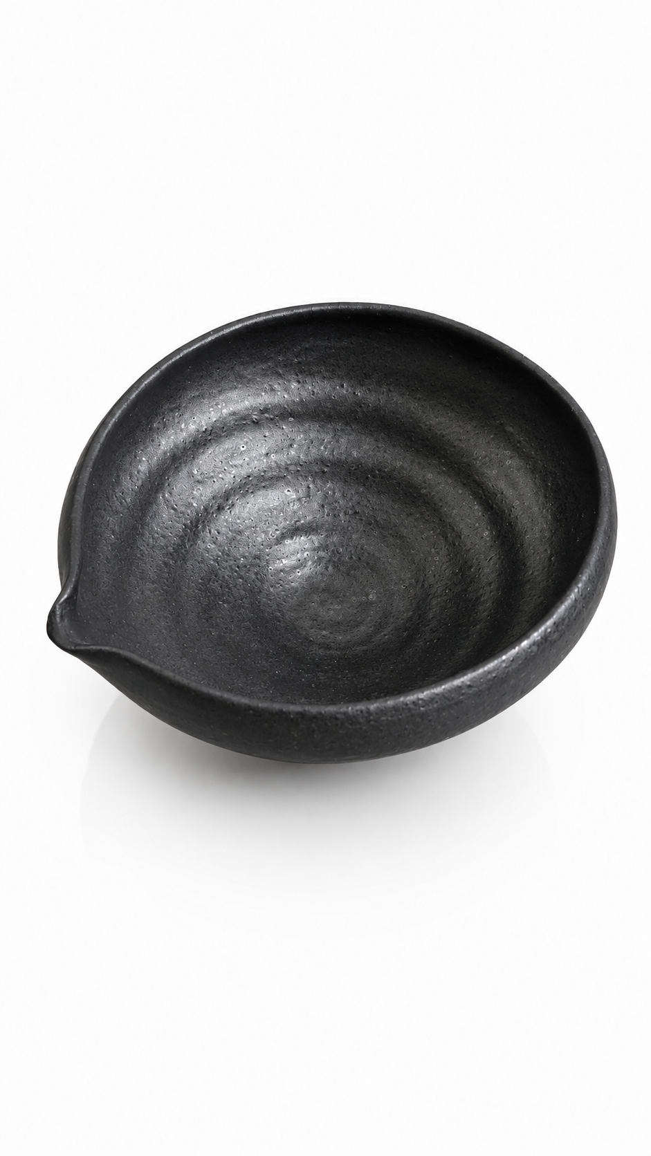 Charcoal Black Matcha Pouring Bowl — Katakuchi